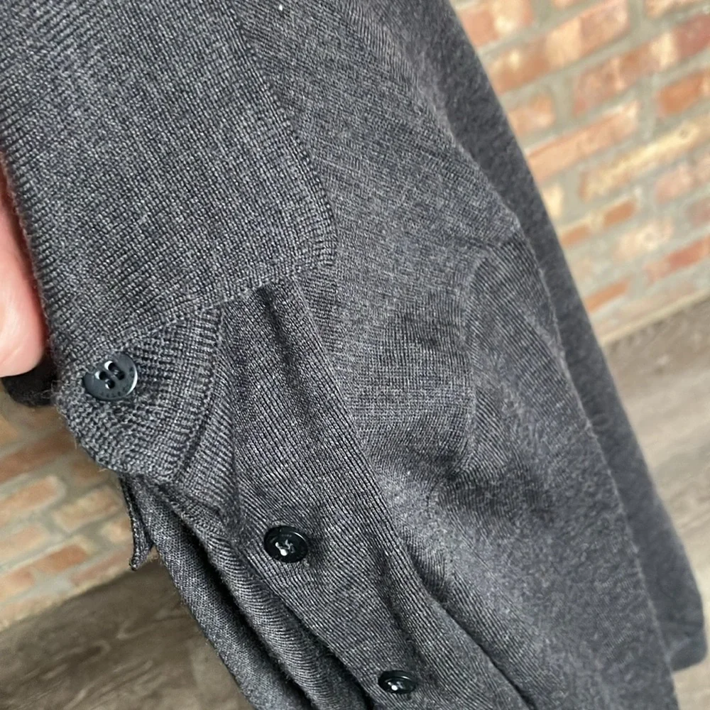 Hugo Boss - Picture 14 of 17